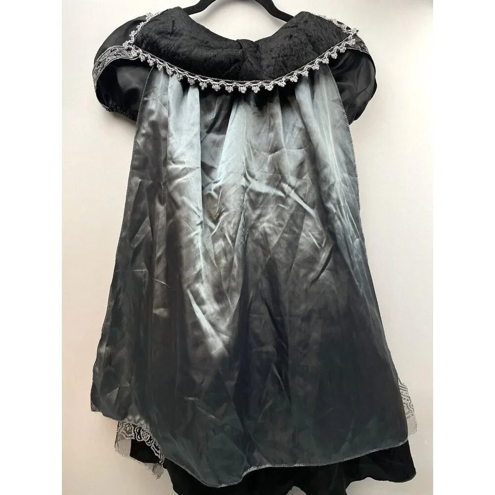 Girls' Gothic Queen Halloween Costume Dress Size Medium 10-12 Years